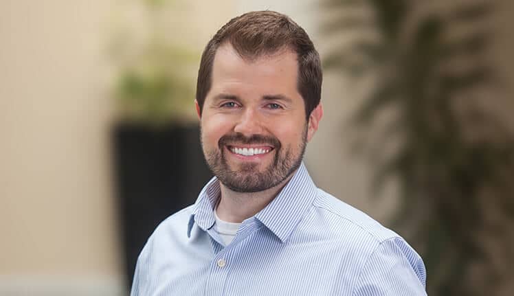 Dr. Aaron Jeziorski, dentist in Gilbert, Arizona