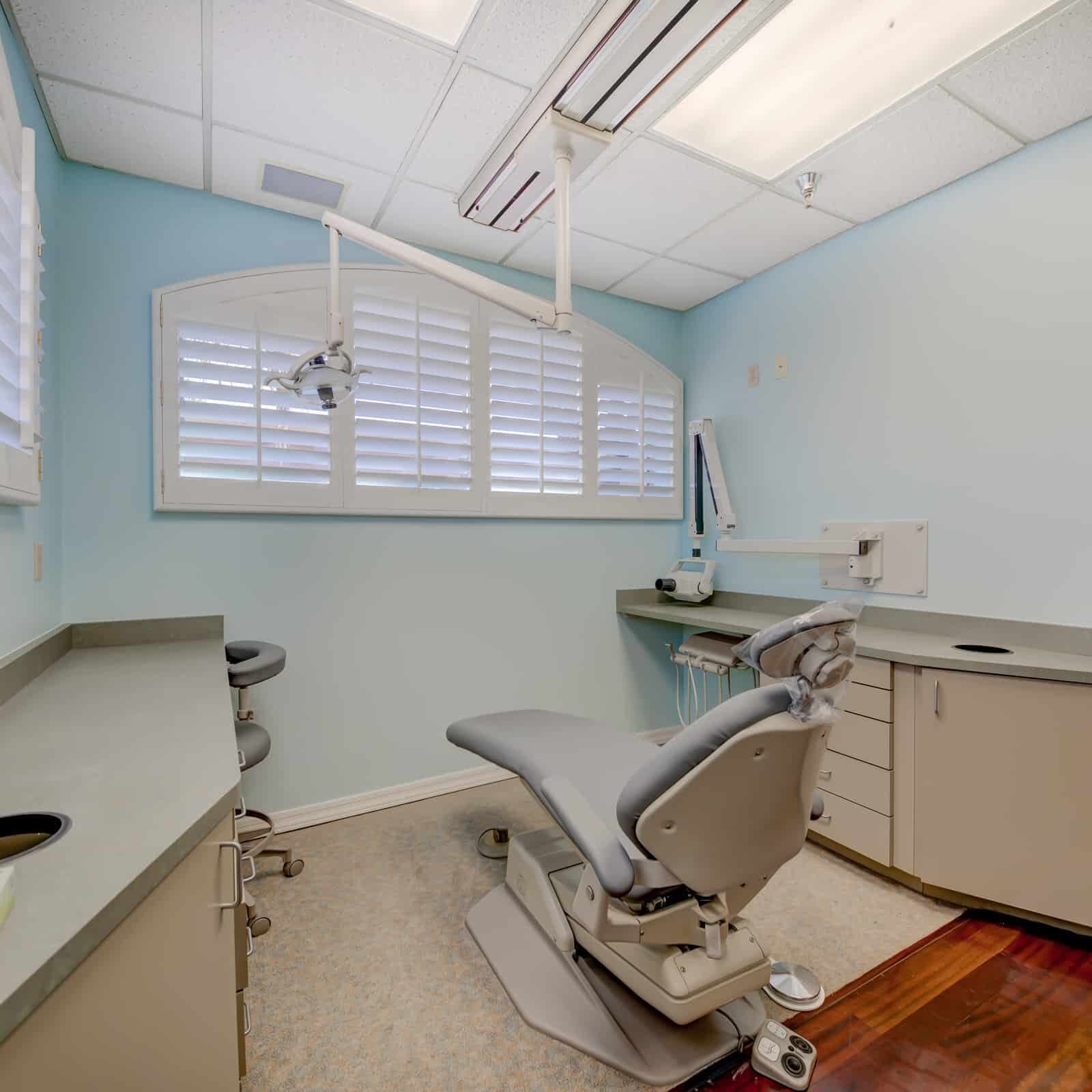 Treatment room at BlueDot Dental
