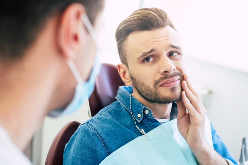 When to Seek Immediate Dental Care in AZ